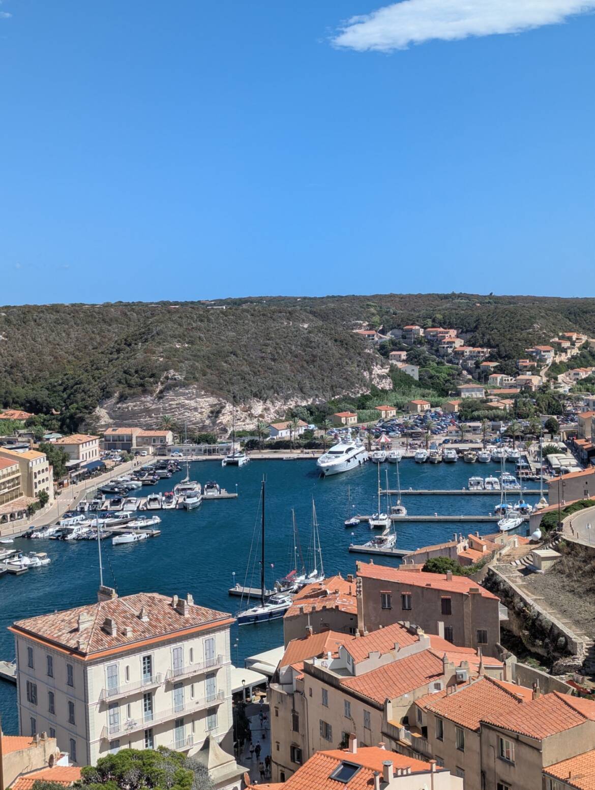 Bonifacio-marina.jpg